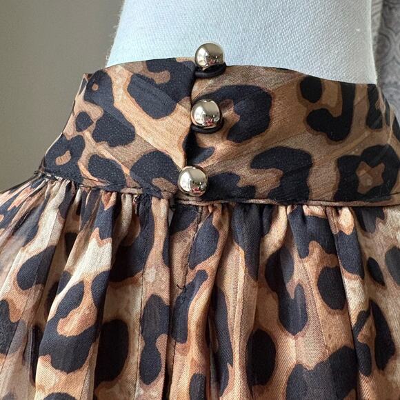H&M Leopard Print Long Sleeve Blouse Top Gold Buttons XS Mob Wife Glam Party - Picture 6 of 8